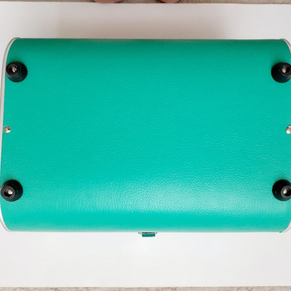 Nice Aqua Makeup Travel Case View 5